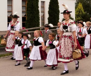Raab Verlag Prem Festverein beim Kirchz